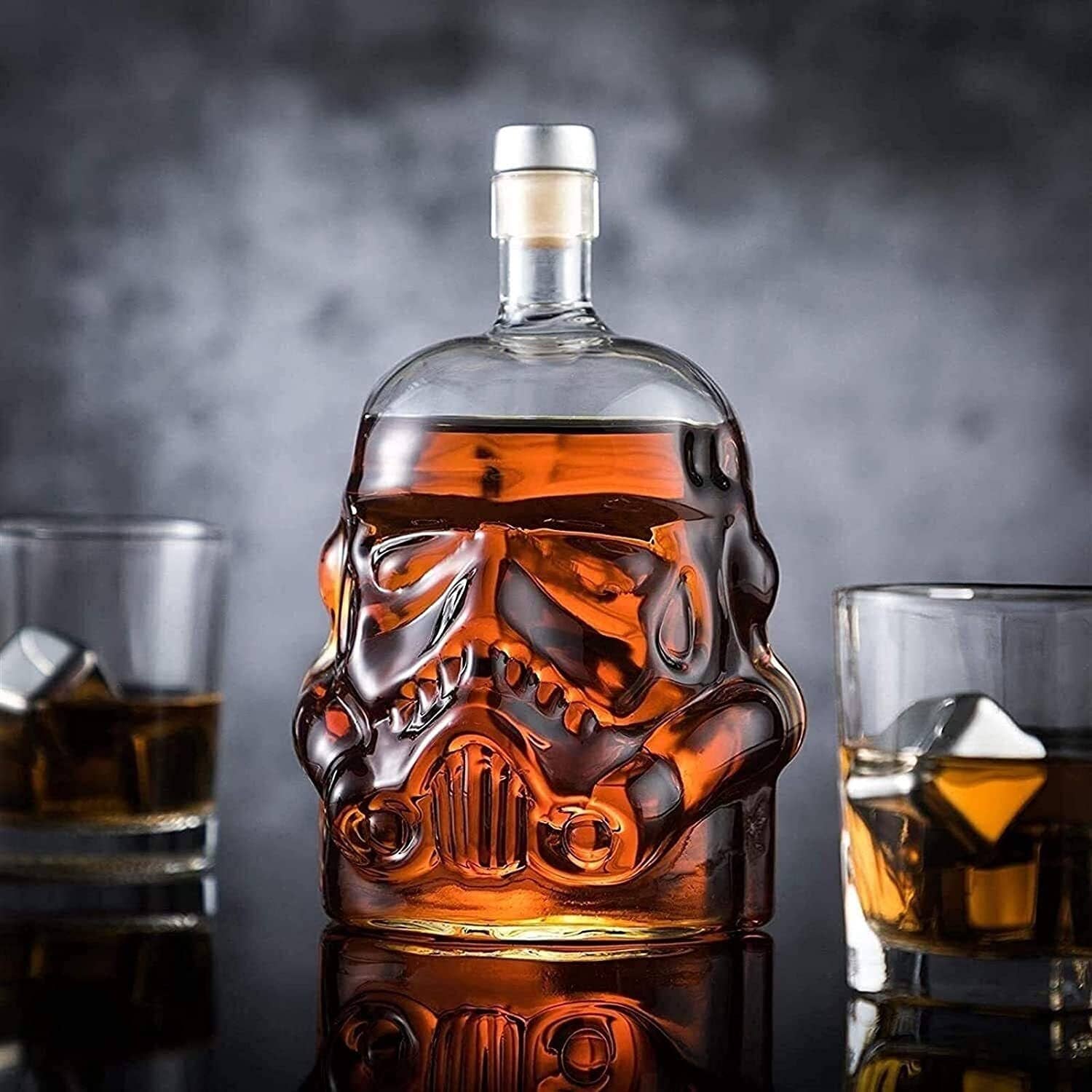 Stormtrooper Decanter and Shot Glasses